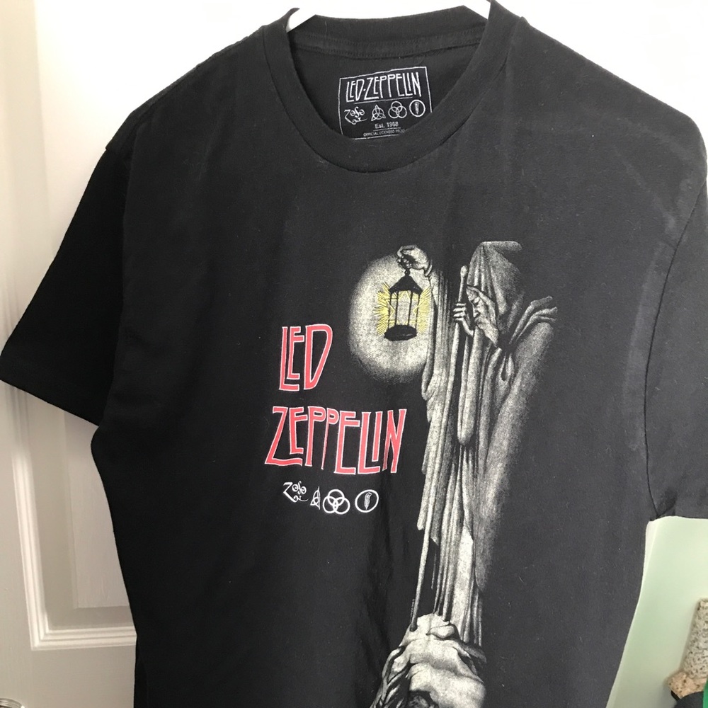 Led Zeppelin T Shirt Large